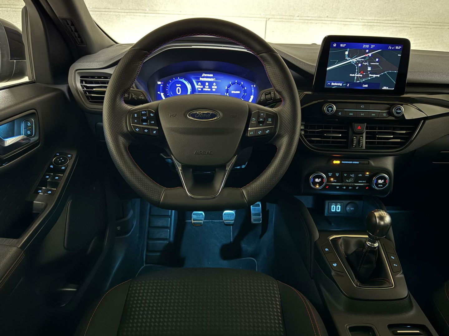Ford Kuga 1.5 EcoBoost ST-Line Virtual CarPlay Winterpakket Camera Trekhaak.