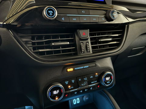 Ford Kuga 1.5 EcoBoost ST-Line Virtual CarPlay Winterpakket Camera Trekhaak.