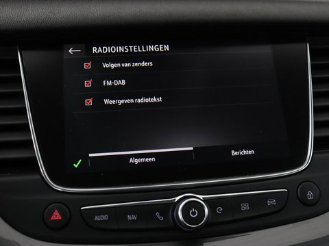 Opel Grandland X 1.6 Turbo Hybrid Elegance | Stoelventilatie | Trekhaak | Leder | 360 Camera | Full LED | Memory | Navigatie | Stoelverwarming | Dodehoek detectie | PHEV
