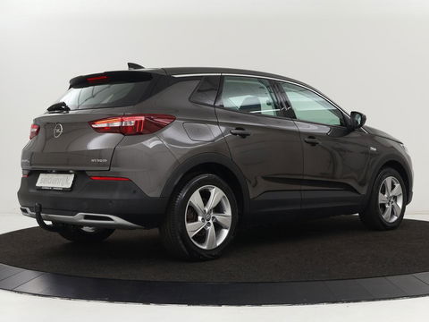 Opel Grandland X 1.6 Turbo Hybrid Elegance | Stoelventilatie | Trekhaak | Leder | 360 Camera | Full LED | Memory | Navigatie | Stoelverwarming | Dodehoek detectie | PHEV