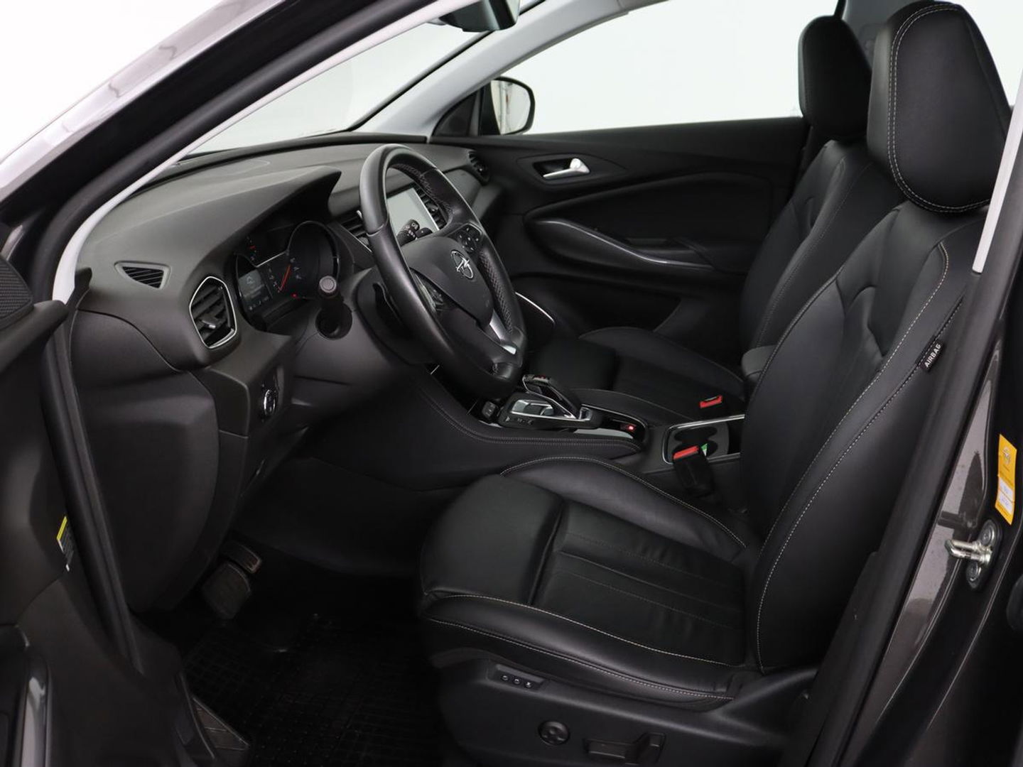 Opel Grandland X 1.6 Turbo Hybrid Elegance | Stoelventilatie | Trekhaak | Leder | 360 Camera | Full LED | Memory | Navigatie | Stoelverwarming | Dodehoek detectie | PHEV