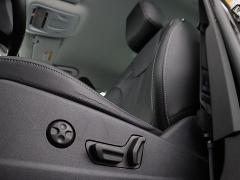 Opel Grandland X 1.6 Turbo Hybrid Elegance | Stoelventilatie | Trekhaak | Leder | 360 Camera | Full LED | Memory | Navigatie | Stoelverwarming | Dodehoek detectie | PHEV