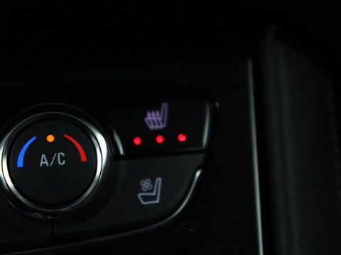 Opel Grandland X 1.6 Turbo Hybrid Elegance | Stoelventilatie | Trekhaak | Leder | 360 Camera | Full LED | Memory | Navigatie | Stoelverwarming | Dodehoek detectie | PHEV