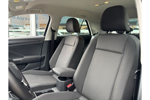 Volkswagen T-Roc 1.0 TSI 115PK STYLE NAVI AIRCO PDC LMV NAVI FULLMAP