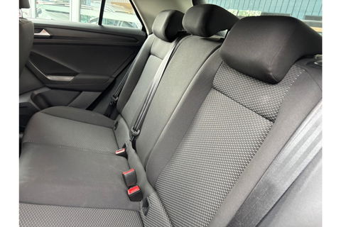 Volkswagen T-Roc 1.0 TSI 115PK STYLE NAVI AIRCO PDC LMV NAVI FULLMAP