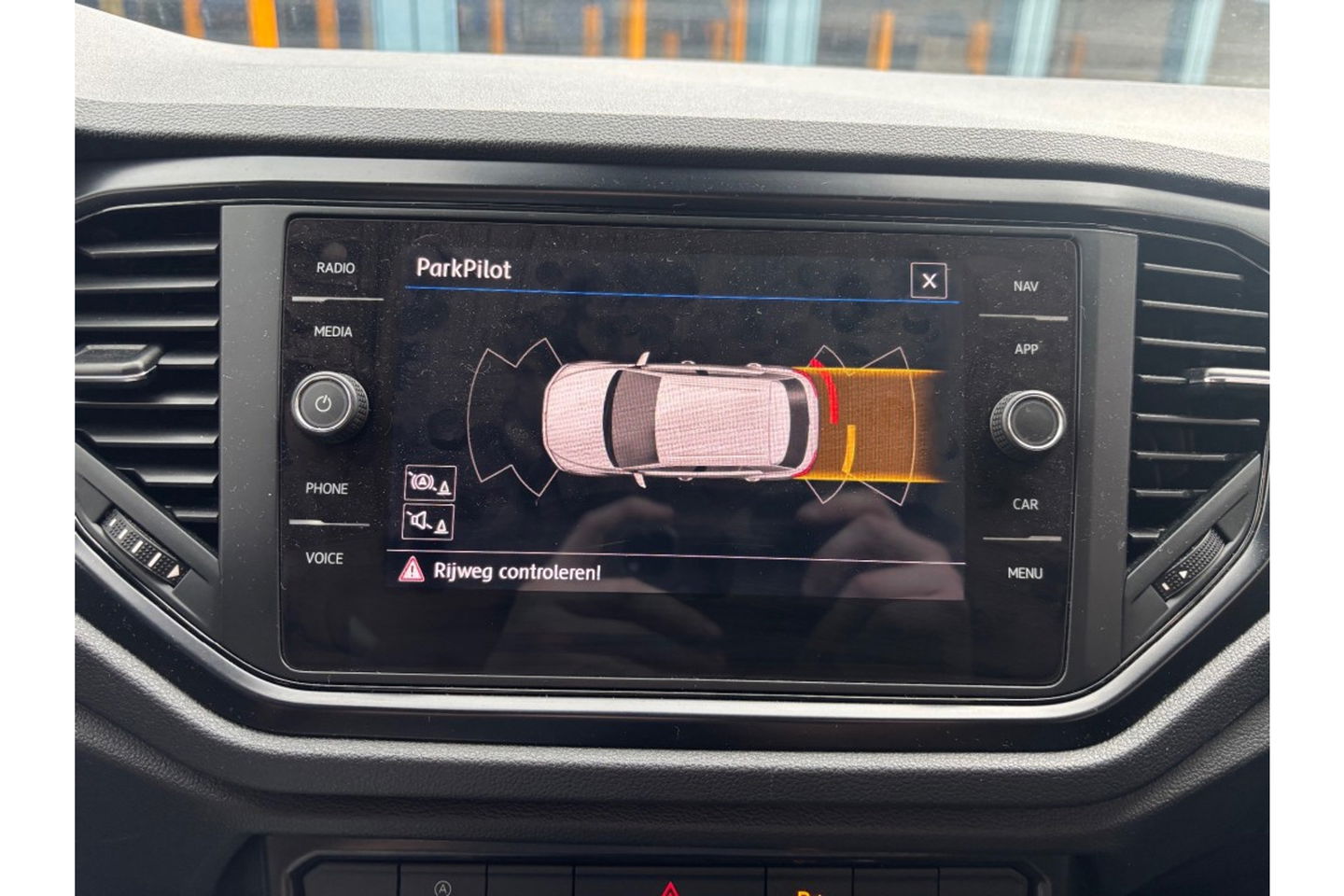 Volkswagen T-Roc 1.0 TSI 115PK STYLE NAVI AIRCO PDC LMV NAVI FULLMAP