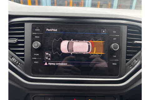 Volkswagen T-Roc 1.0 TSI 115PK STYLE NAVI AIRCO PDC LMV NAVI FULLMAP