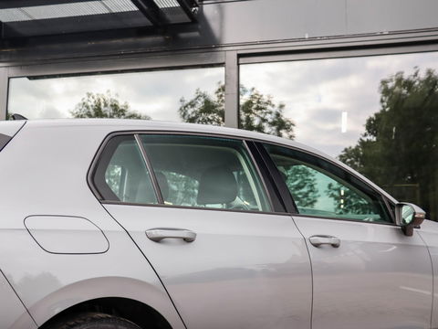 Volkswagen Golf 1.0 TSI Life 110PK|Camera|ACC|Carplay