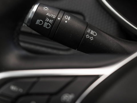 Renault Clio 1.0 TCe 90 Zen | Navigatie | Parkeersensoren