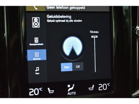 Volvo XC60 T6 Hybride AWD R-Design | Panoramadak | Stoel/Stuur Verwarmd | Harman Kardon | Camera | Apple CarPlay |