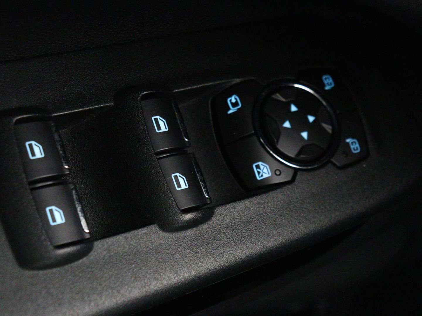 Ford EcoSport 1.0 EcoBoost ST-Line Black | Stoel & stuurverwarming | Camera | Carplay | Half leder | Climate control | Cruise control