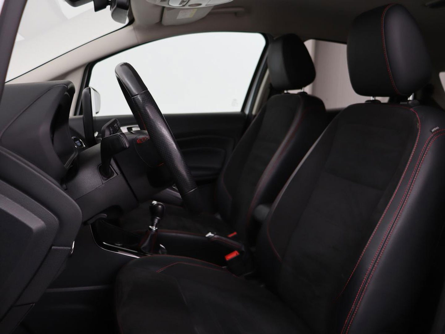 Ford EcoSport 1.0 EcoBoost ST-Line Black | Stoel & stuurverwarming | Camera | Carplay | Half leder | Climate control | Cruise control