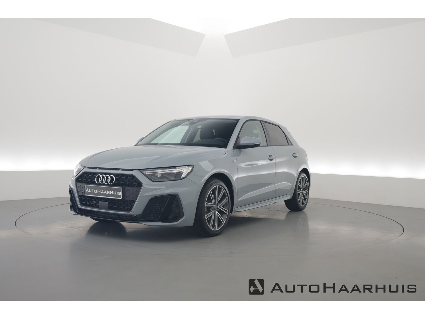 Audi A1 Sportback 30 TFSI S-Line Apple CarPlay | Keyless | Stoelverw. | 17'' | Cruise | LED