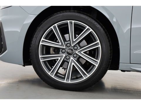 Audi A1 Sportback 30 TFSI S-Line Apple CarPlay | Keyless | Stoelverw. | 17'' | Cruise | LED