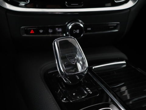 Volvo V60 2.0 T8 Recharge AWD Inscription | Leder | Stoelverwarming | Camera | Carplay | Memory | Adaptive cruise | Keyless | Full LED
