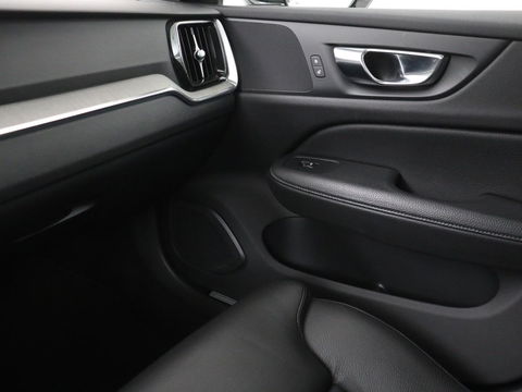 Volvo V60 2.0 T8 Recharge AWD Inscription | Leder | Stoelverwarming | Camera | Carplay | Memory | Adaptive cruise | Keyless | Full LED