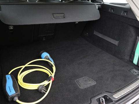 Volvo V60 2.0 T8 Recharge AWD Inscription | Leder | Stoelverwarming | Camera | Carplay | Memory | Adaptive cruise | Keyless | Full LED