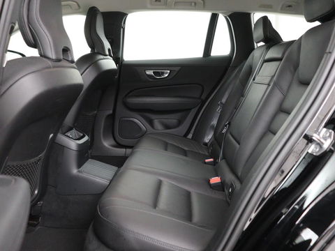 Volvo V60 2.0 T8 Recharge AWD Inscription | Leder | Stoelverwarming | Camera | Carplay | Memory | Adaptive cruise | Keyless | Full LED