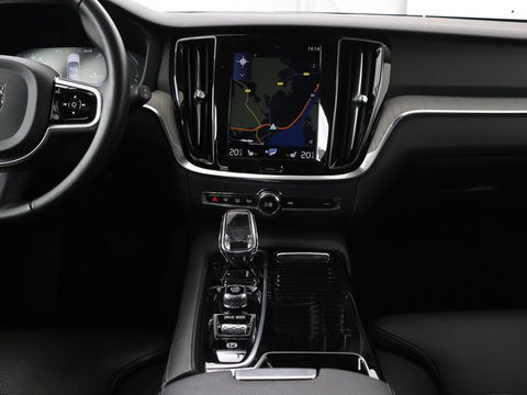 Volvo V60 2.0 T8 Recharge AWD Inscription | Leder | Stoelverwarming | Camera | Carplay | Memory | Adaptive cruise | Keyless | Full LED
