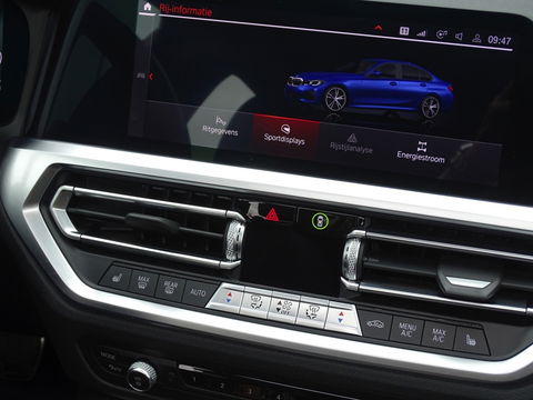 BMW 3-serie 330e 292PK / M-Individual / M340 Ed. / Head-up / Laser