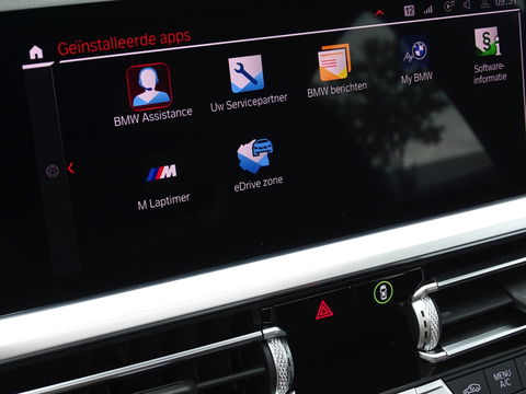 BMW 3-serie 330e 292PK / M-Individual / M340 Ed. / Head-up / Laser