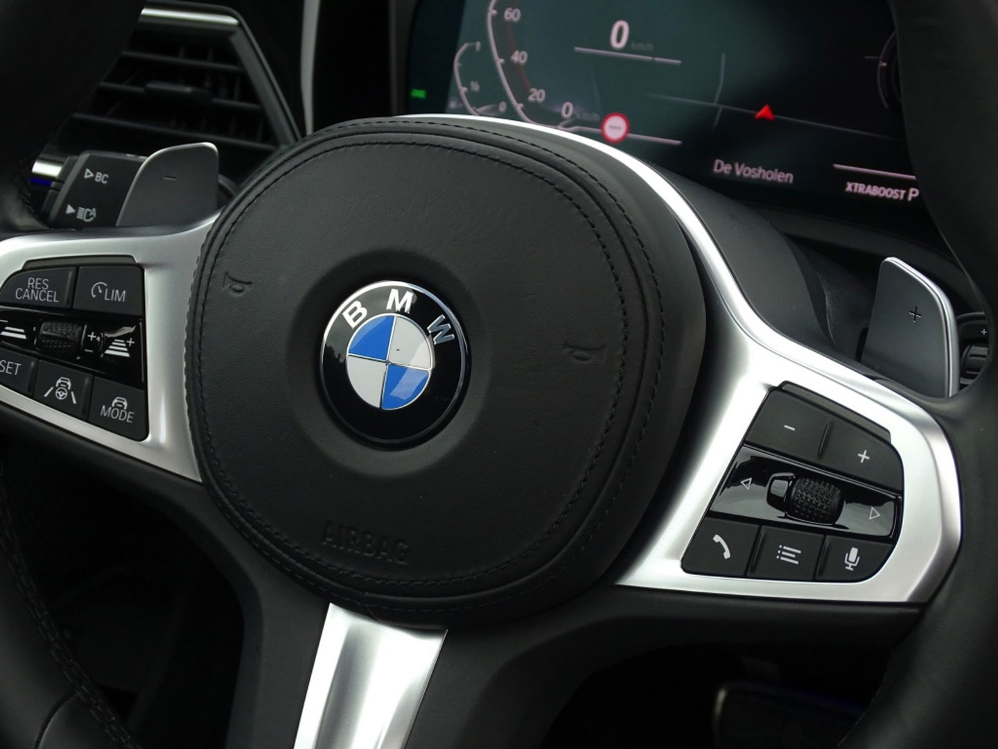 BMW 3-serie 330e 292PK / M-Individual / M340 Ed. / Head-up / Laser