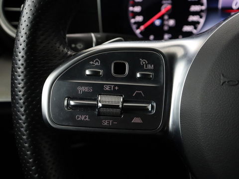 Mercedes-Benz E-Klasse 300de AMG Line | Adaptive cruise | Nappaleder | 360 Camera | Carplay | Stoelverwarming | Sfeerverlichting | Widescreen | Navigatie | Full LED