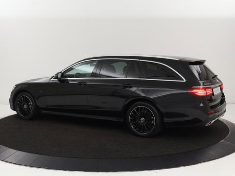 Mercedes-Benz E-Klasse 300de AMG Line | Adaptive cruise | Nappaleder | 360 Camera | Carplay | Stoelverwarming | Sfeerverlichting | Widescreen | Navigatie | Full LED