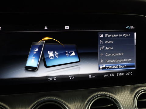 Mercedes-Benz E-Klasse 300de AMG Line | Adaptive cruise | Nappaleder | 360 Camera | Carplay | Stoelverwarming | Sfeerverlichting | Widescreen | Navigatie | Full LED
