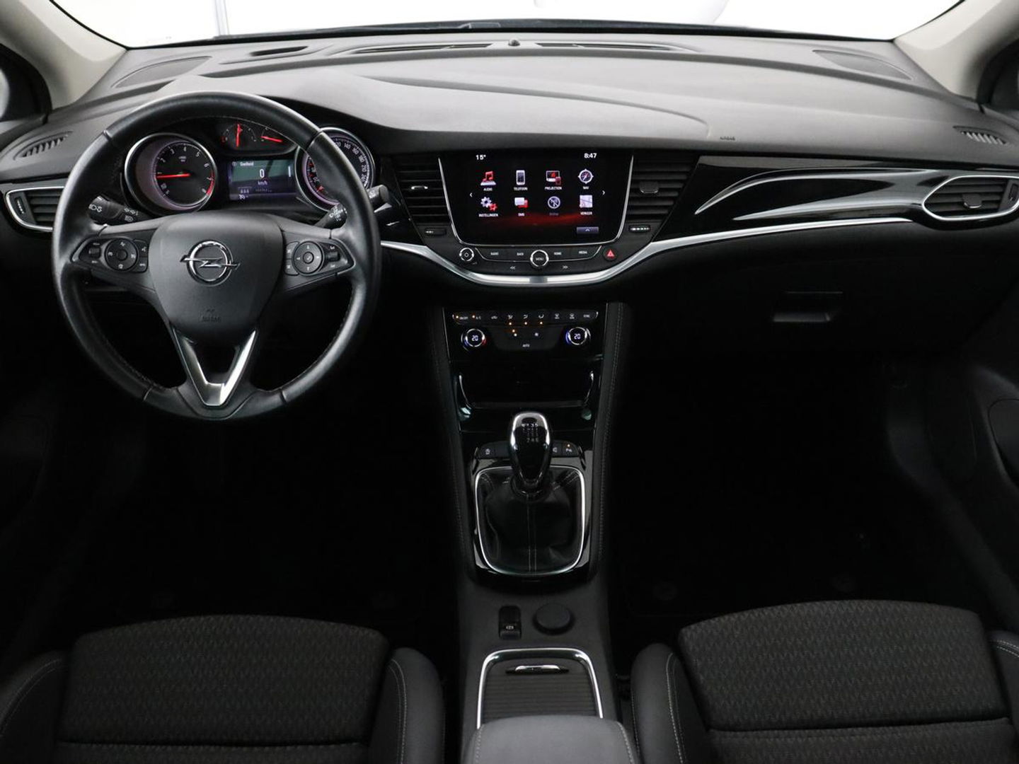 Opel Astra 1.4 Turbo Innovation | 150pk | Camera | Matrix LED | Comfortstoelen | Carplay | Navigatie | Keyless | Half leder | Climate control | Park Assist | Cruise control