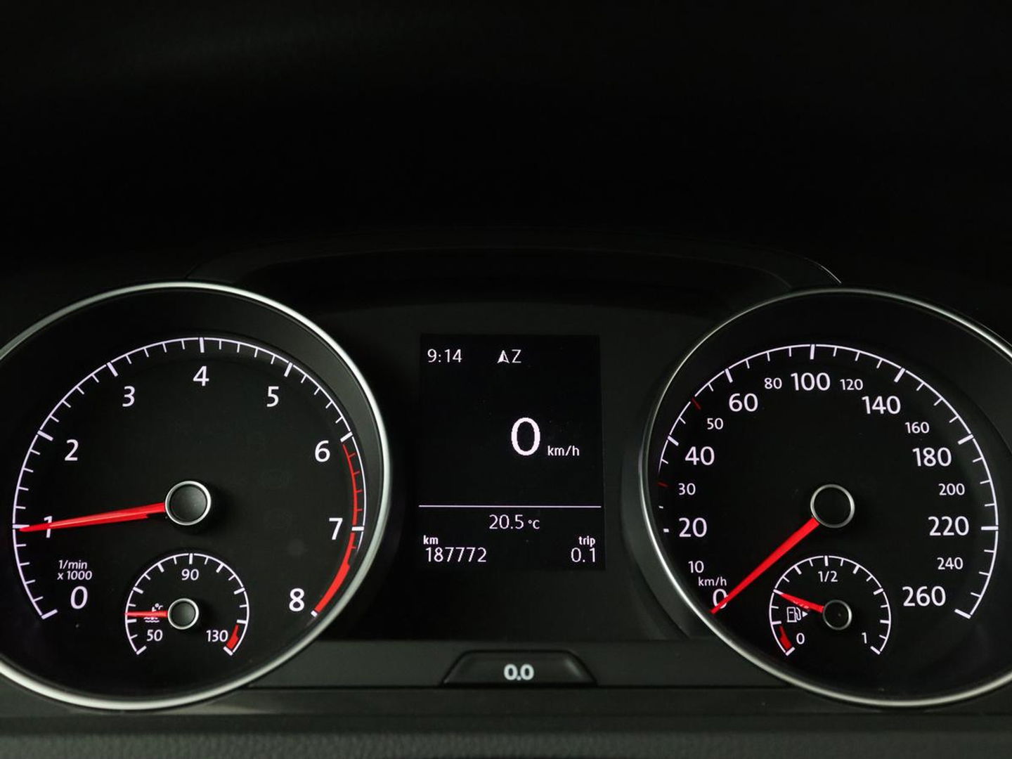 Volkswagen Golf 1.0 TSI Trendline | Carplay | Climate control | Navigatie | Parkeerhulp | Trekhaak | Cruise control | DAB | Bluetooth | Regen/-lichtsensor