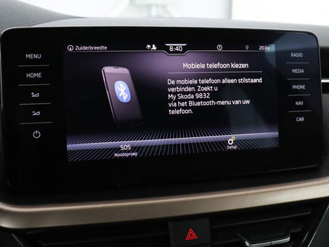Škoda Kamiq 1.0 TSI Business Edition | Automaat | Stoelverwarming | Trekhaak | Carplay | Navigatie | Virtual Cockpit | Parkeerhulp | Climate control