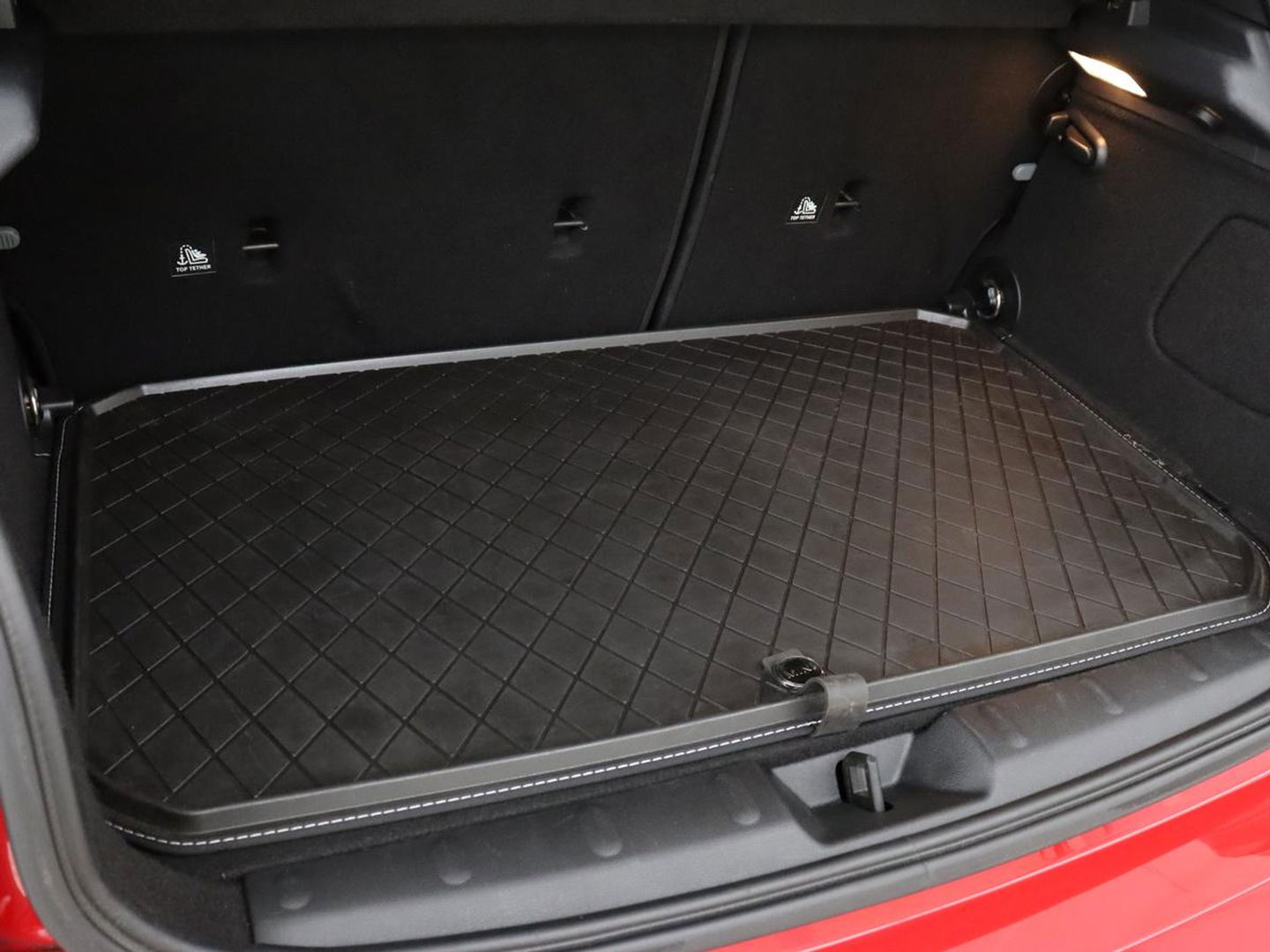 MINI Cooper 1.5 John Cooper Works | Leder/Alcantara | Stoelverwarming | Harman/Kardon | Carplay | Full LED | Navigatie | Park Assist | Climate control