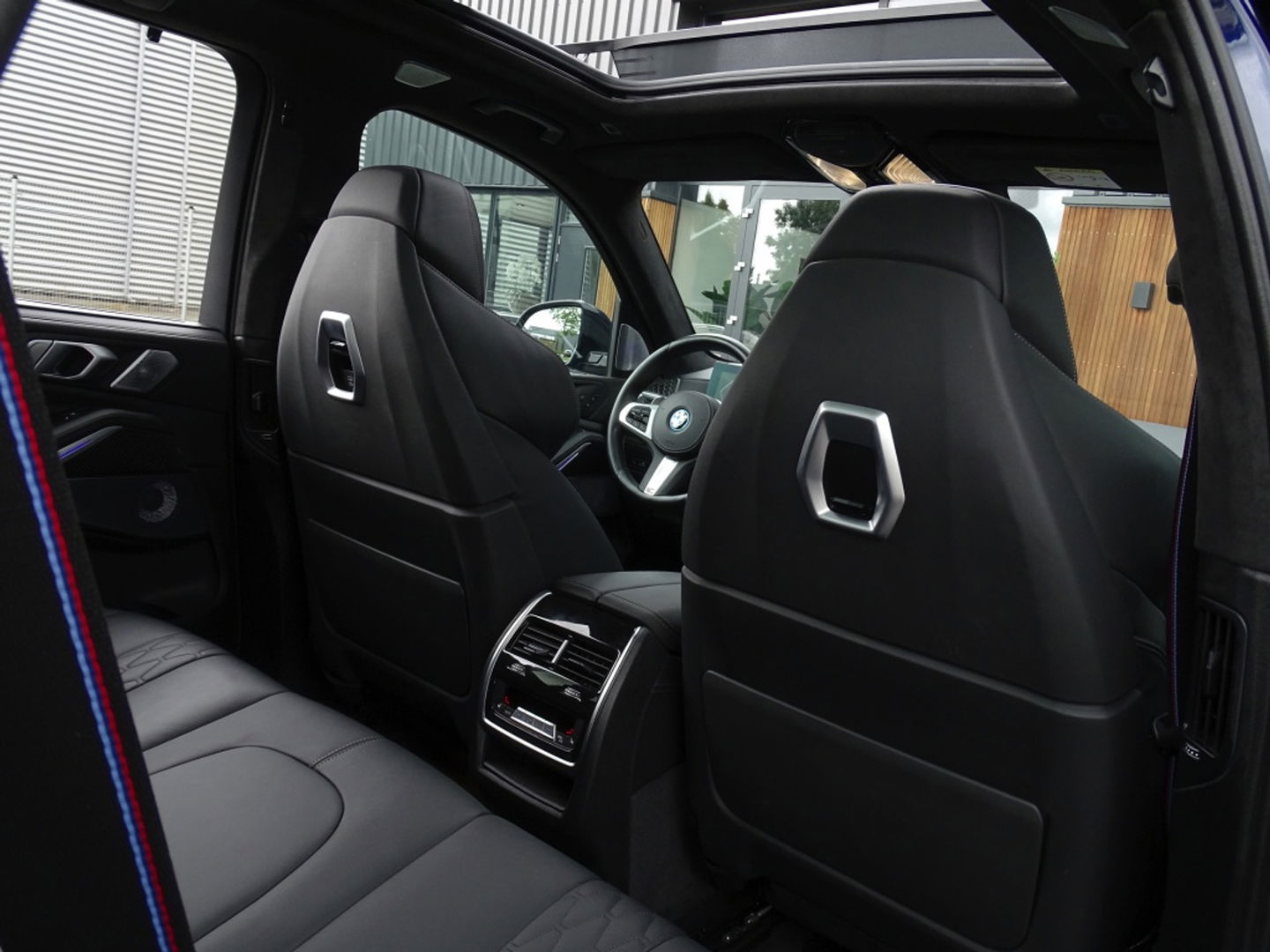 BMW X5 X5 50e X-drive 490PK / M- Individual / B&W / Carbon / 2024