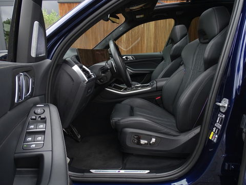 BMW X5 X5 50e X-drive 490PK / M- Individual / B&W / Carbon / 2024