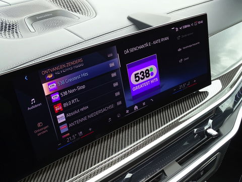 BMW X5 X5 50e X-drive 490PK / M- Individual / B&W / Carbon / 2024