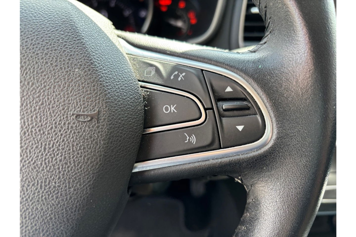 Renault Mégane 1.2 TCE BOSE NAVI AIRCO/ECC PDC