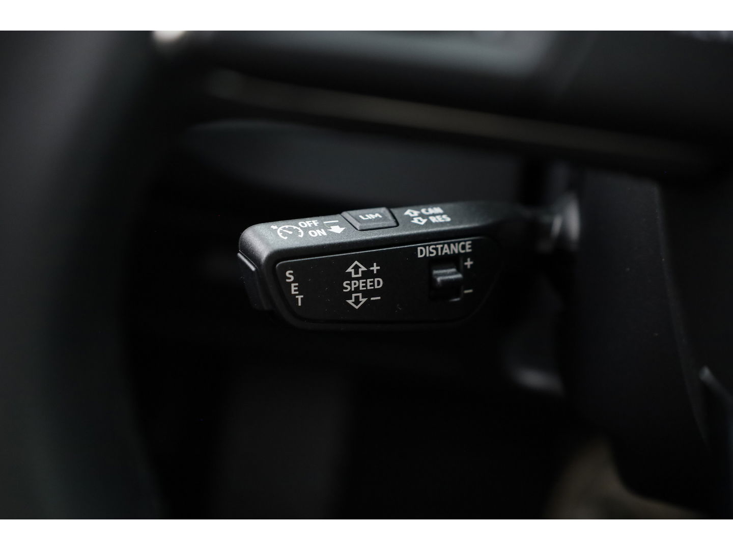 Audi Q3 45 TFSI e S-Line | Navi | Adapt. Cruise | Elek. Trekhaak | Keyless | Apple CarPlay | Dodehoek