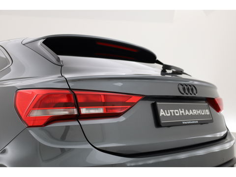 Audi Q3 45 TFSI e S-Line | Navi | Adapt. Cruise | Elek. Trekhaak | Keyless | Apple CarPlay | Dodehoek
