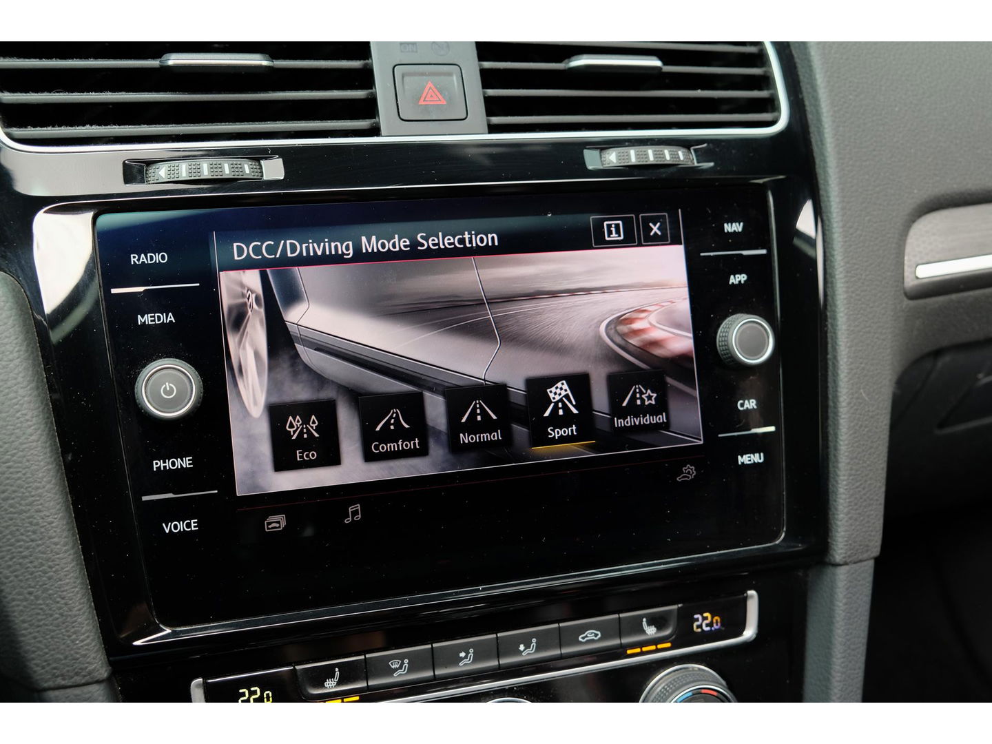 Volkswagen Golf 2.0 TSI GTI TCR 290pk Panoramadak STAGE 3 475PK Dynaudio Volleder Performance pack DCC 19" LMV