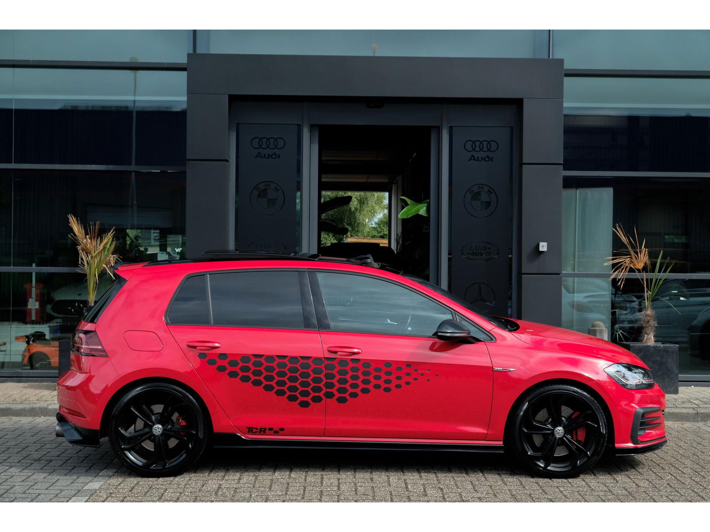 Volkswagen Golf 2.0 TSI GTI TCR 290pk Panoramadak STAGE 3 475PK Dynaudio Volleder Performance pack DCC 19" LMV