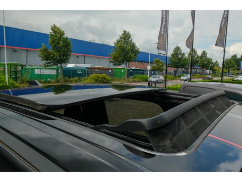 Dodge Ram 1500 5.7 V8 401pk 4x4 Crew Cab Laramie Night edition Panoramadak Bomvol! Stoelventilatie Trekhaak