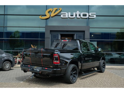 Dodge Ram 1500 5.7 V8 401pk 4x4 Crew Cab Laramie Night edition Panoramadak Bomvol! Stoelventilatie Trekhaak