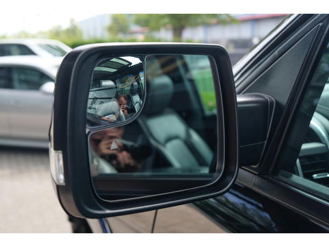 Dodge Ram 1500 5.7 V8 401pk 4x4 Crew Cab Laramie Night edition Panoramadak Bomvol! Stoelventilatie Trekhaak