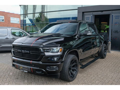 Dodge Ram 1500 5.7 V8 401pk 4x4 Crew Cab Laramie Night edition Panoramadak Bomvol! Stoelventilatie Trekhaak