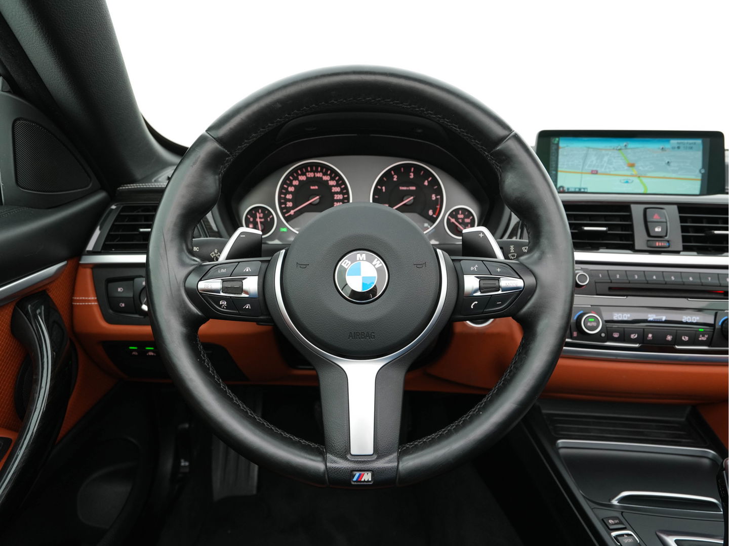 BMW 4 Serie Cabrio 435d xDrive M-SportPack Centennial High-Executive Aut. *LUXURY-LEATHER | FULL-LED | ADAPTIVE-CRUISE | MEMORY-PACK | AIRSCARF | BLINDSPOT | HIFI-SOUND | KEYLESS | DAB+ | HEATED-SPORTSEATS | CAMERA | HEAD-UP | NAVI-FULLMAP | 19''ALU*