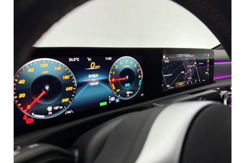 Mercedes-Benz A-Klasse 250 e AMG 235PK Pano Sfeer Trekhaak Virtual LED Camera Carplay Memory Clima Cruise Navi PDC 18"LMV