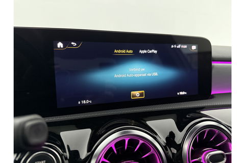 Mercedes-Benz A-Klasse 250 e AMG 235PK Pano Sfeer Trekhaak Virtual LED Camera Carplay Memory Clima Cruise Navi PDC 18"LMV