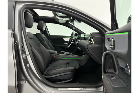 Mercedes-Benz A-Klasse 250 e AMG 235PK Pano Sfeer Trekhaak Virtual LED Camera Carplay Memory Clima Cruise Navi PDC 18"LMV