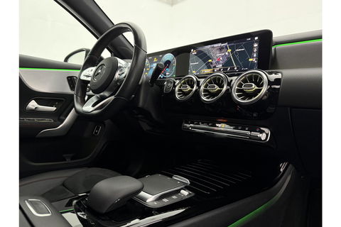 Mercedes-Benz A-Klasse 250 e AMG 235PK Pano Sfeer Trekhaak Virtual LED Camera Carplay Memory Clima Cruise Navi PDC 18"LMV